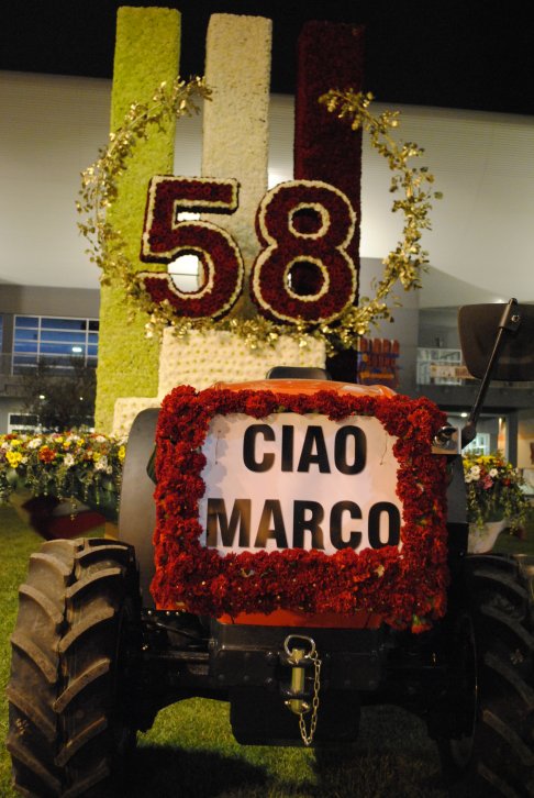 Marco Simoncelli - Carro di Fiori a Bari in memoria di Marco Simoncelli width=